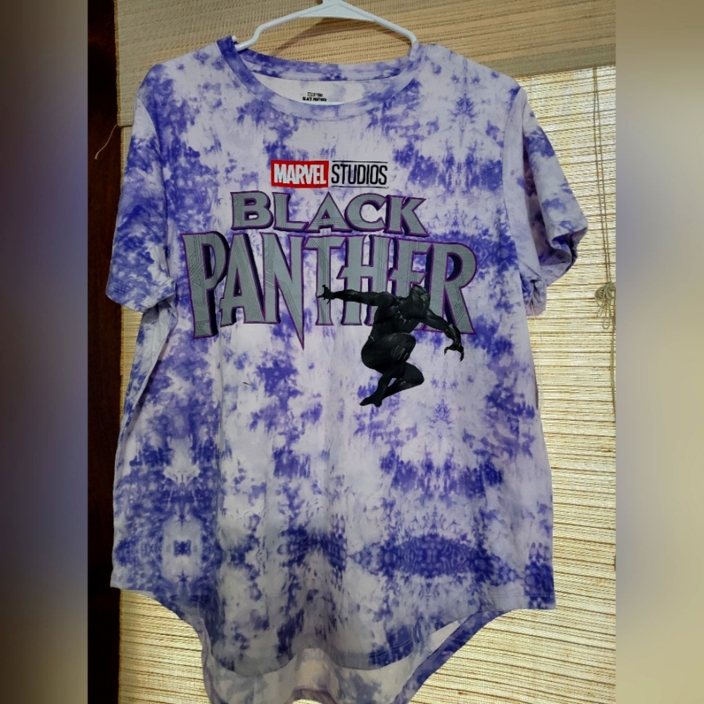 Womens tshirt